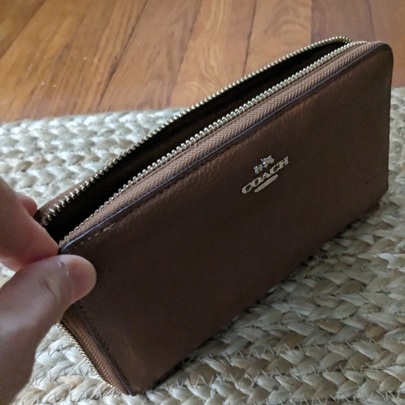 Coach accordion zip wallet - Picture 3 of 5